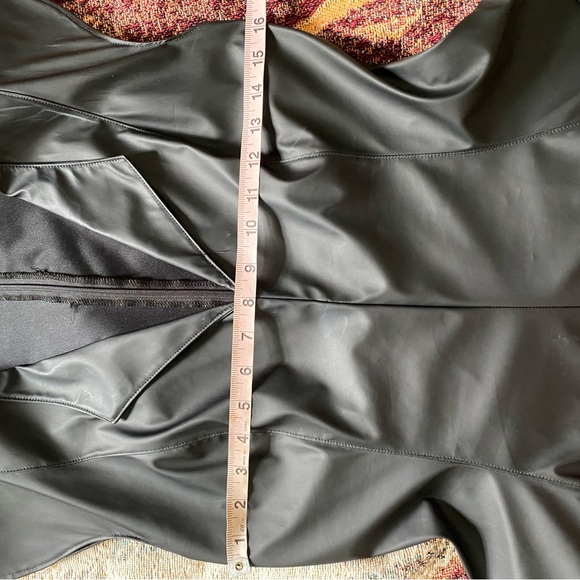 Artifice Clothinf PVC matte black dress. Medium/large. Comes with corset belt! - Picture 9 of 15